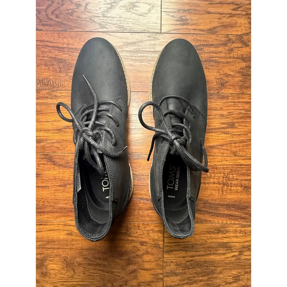 TOMS Men Navi Water Resistant Black Leather Chukka Boots 10016906 Size 11
